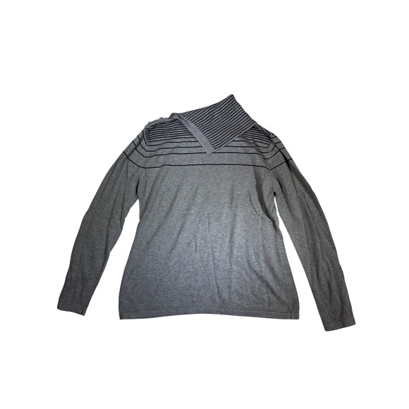 Willow Bay Kids Gray Striped Mock Neck Button Sweater Size 10 12 - Picture 2 of 3